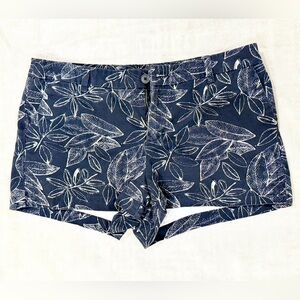 Merona High Waist Navy Leaf Pattern Shorts Size 12 Beach